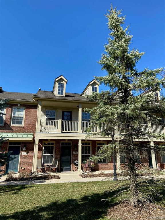 528 RED OAK Court, Walled Lake, MI 48390 — Photo 27