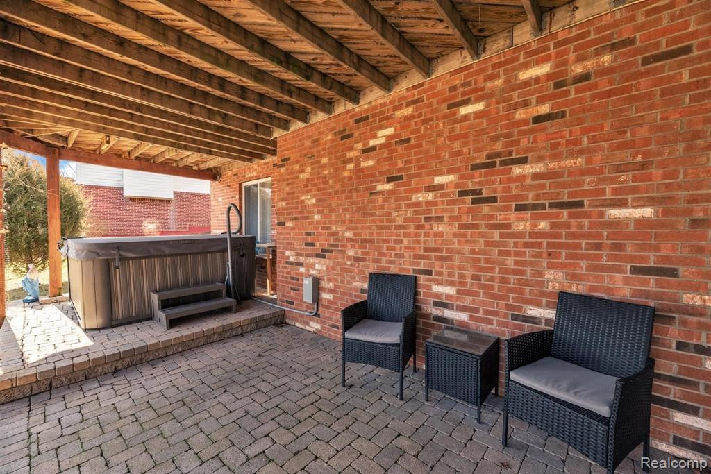 5470 MILL RACE Way, Commerce Twp, MI 48382 — Photo 54