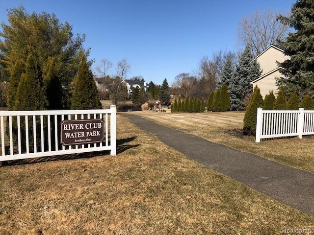 5470 MILL RACE Way, Commerce Twp, MI 48382 — Photo 60
