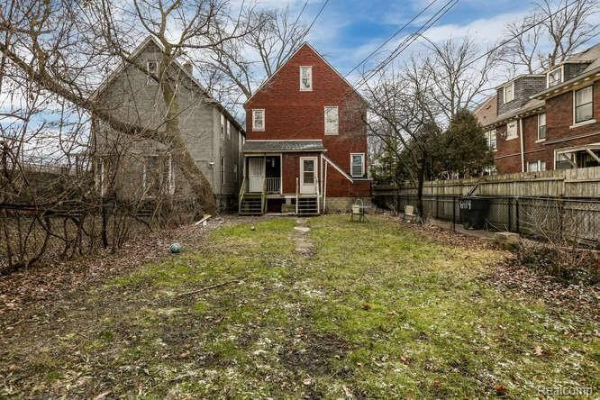 1522 PARKER Street, Detroit, MI 48214 — Photo 4