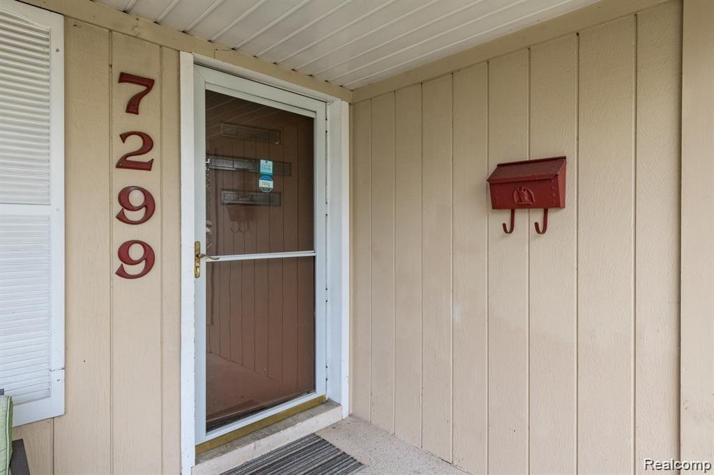 7299 MAYBURN Street, Dearborn Heights, MI 48127 — Photo 3