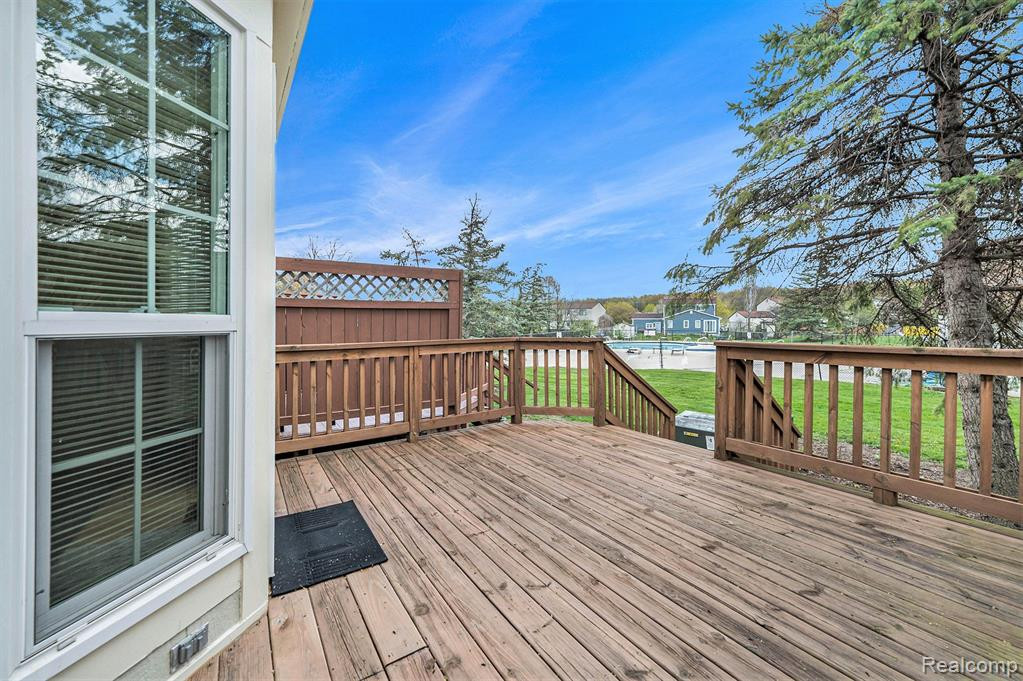 1653 BENNINGTON, Canton, MI 48188 — Photo 5