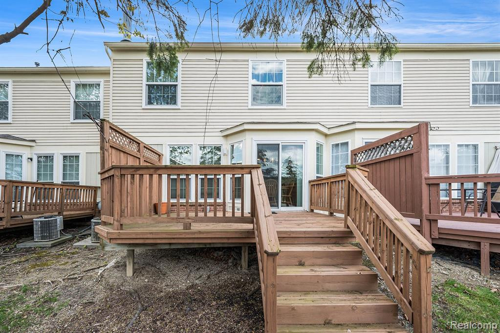1653 BENNINGTON, Canton, MI 48188 — Photo 6