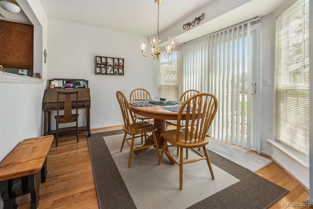 1653 BENNINGTON, Canton, MI 48188 — Photo 11