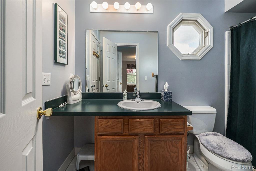 1653 BENNINGTON, Canton, MI 48188 — Photo 20