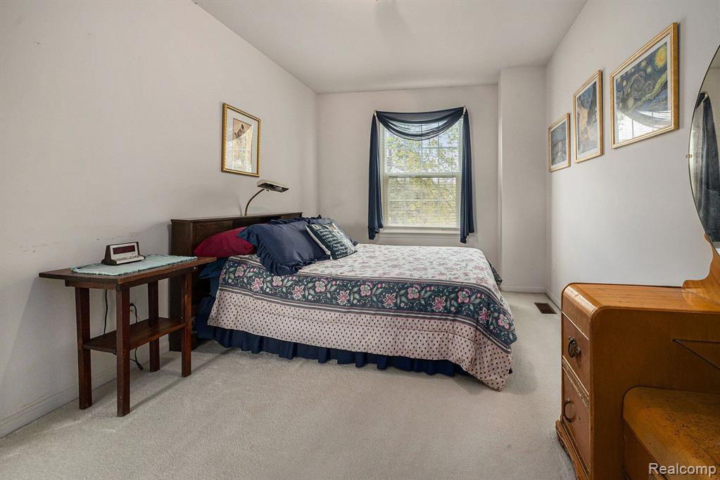 1653 BENNINGTON, Canton, MI 48188 — Photo 22