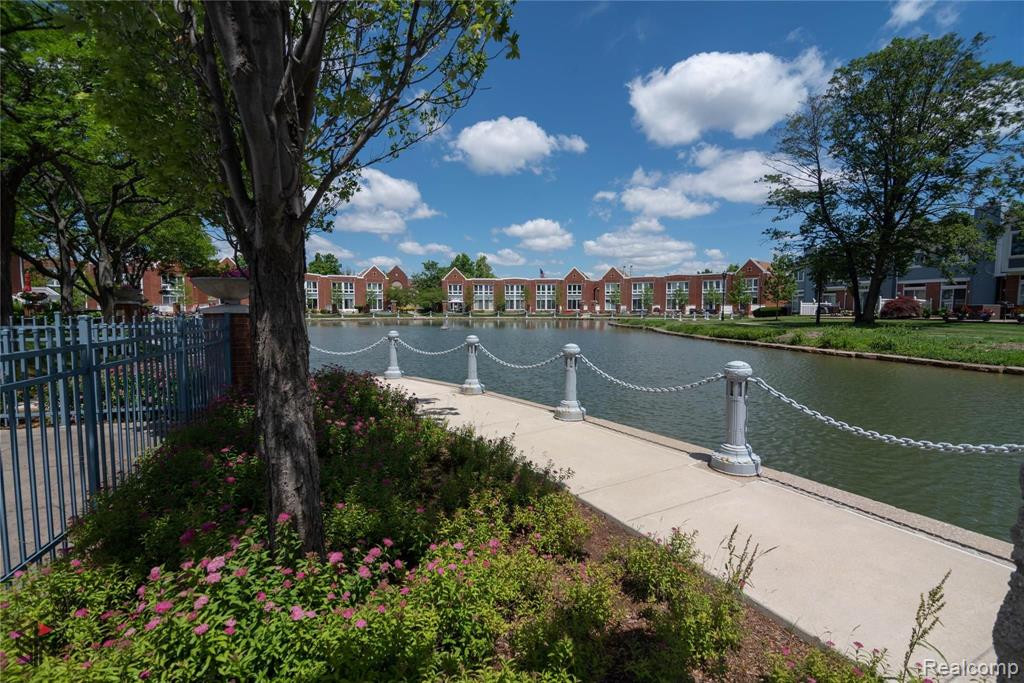 3320 SPINNAKER LN, 3E, Detroit, MI 48207 — Photo 23