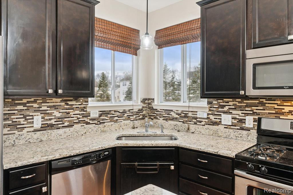 3860 Silver Charm Ln Lane, Howell, MI 48843 — Photo 18