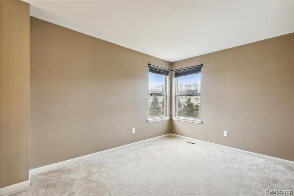 3860 Silver Charm Ln Lane, Howell, MI 48843 — Photo 34