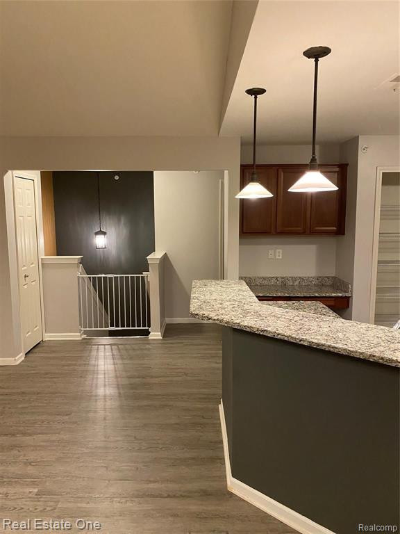 18203 ADRI CIRCLE Circle S, Commerce Twp, MI — Photo 5