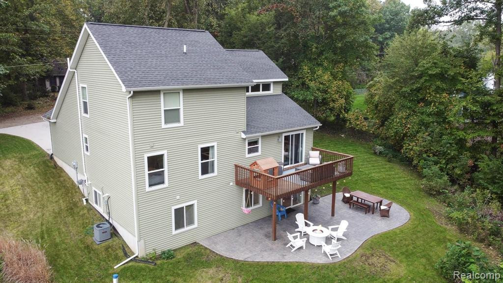 4577 Oaklawn Drive, Pinckney, MI 48169 — Photo 16