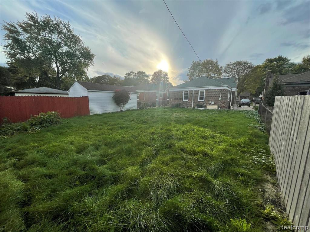 3813 ROOSEVELT Street, Dearborn, MI, 48124