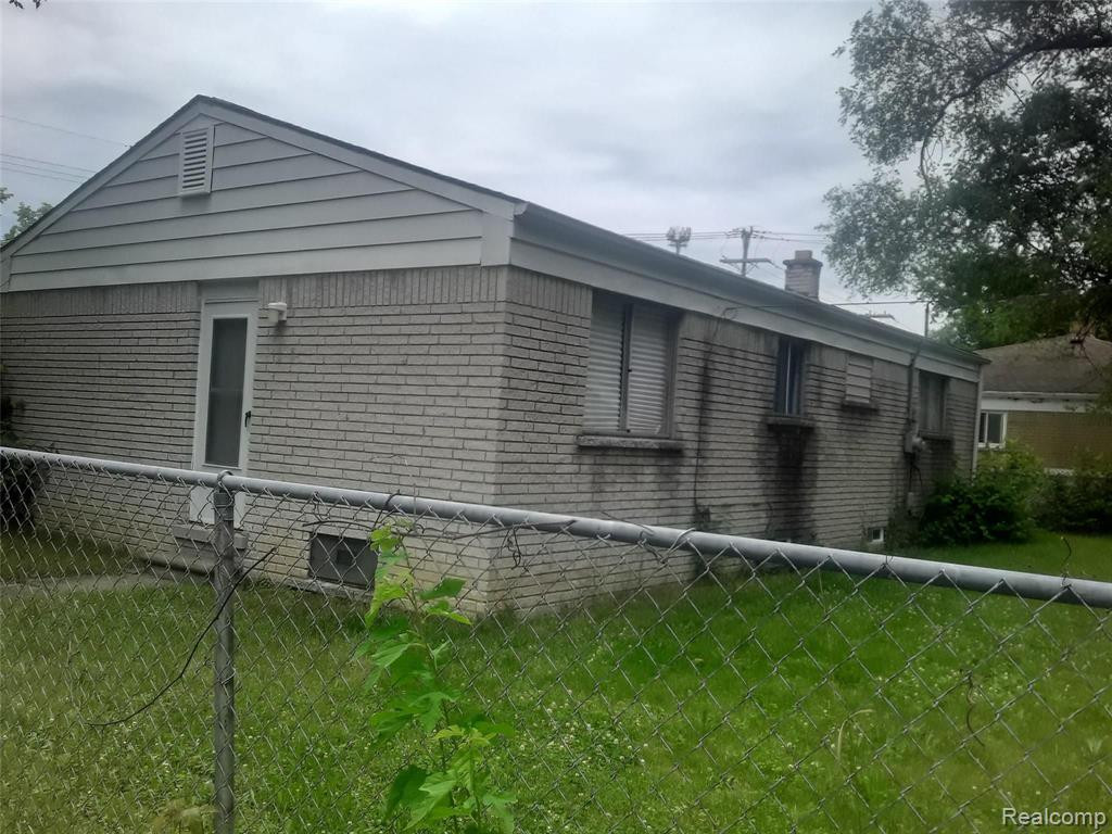 Property photo for 27455 AVONDALE Street, Inkster, MI 48141