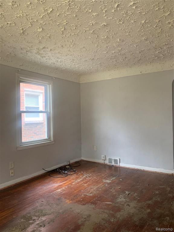 8282 COYLE Street, Detroit, MI 48228 — Photo 3