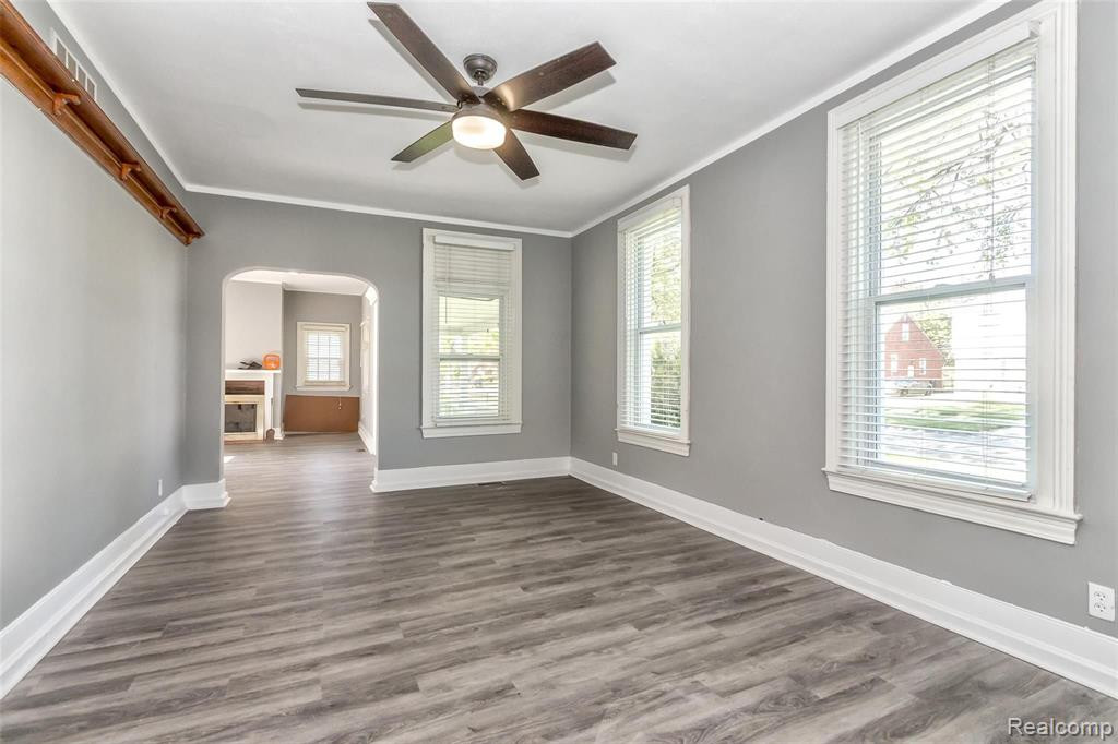 7730 GRAYFIELD Street, Dearborn Heights, MI, 48127