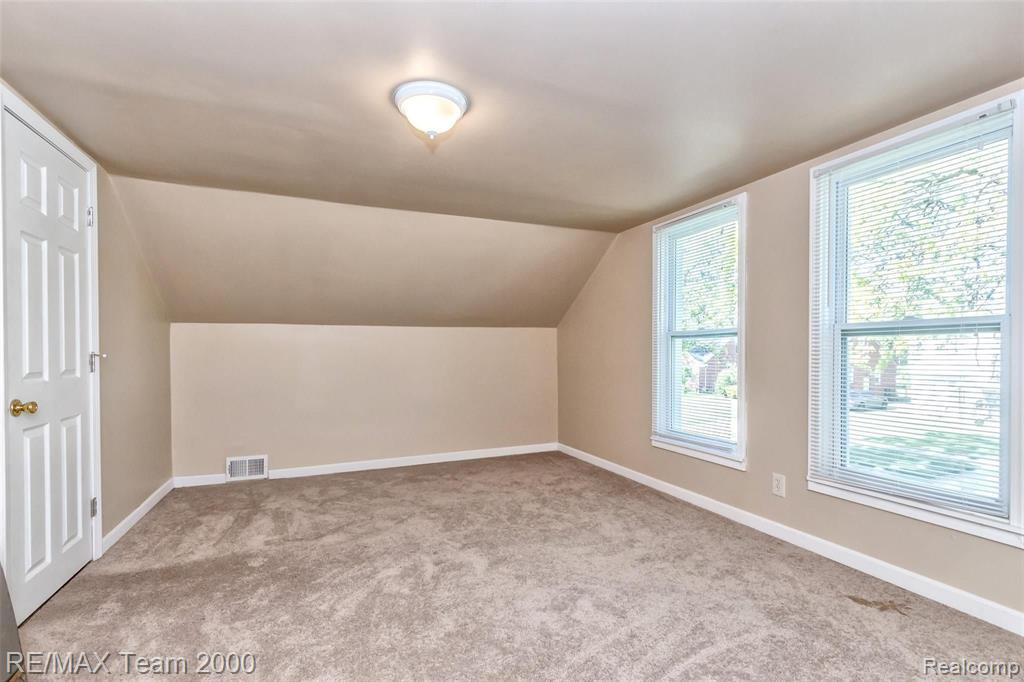 7730 GRAYFIELD Street, Dearborn Heights, MI, 48127