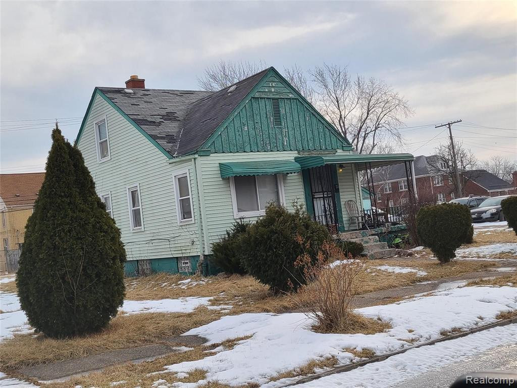 4374 NEWPORT Street, Detroit, MI 48215 — Photo 6