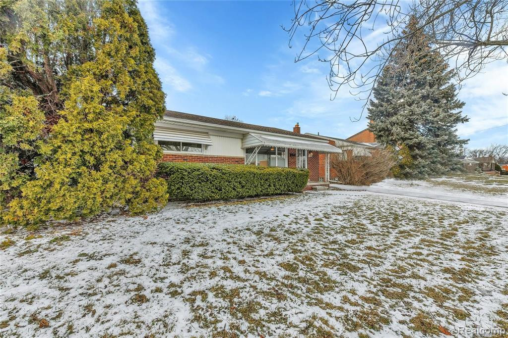 9668 VINE Avenue, Allen Park, MI 48101 — Photo 21