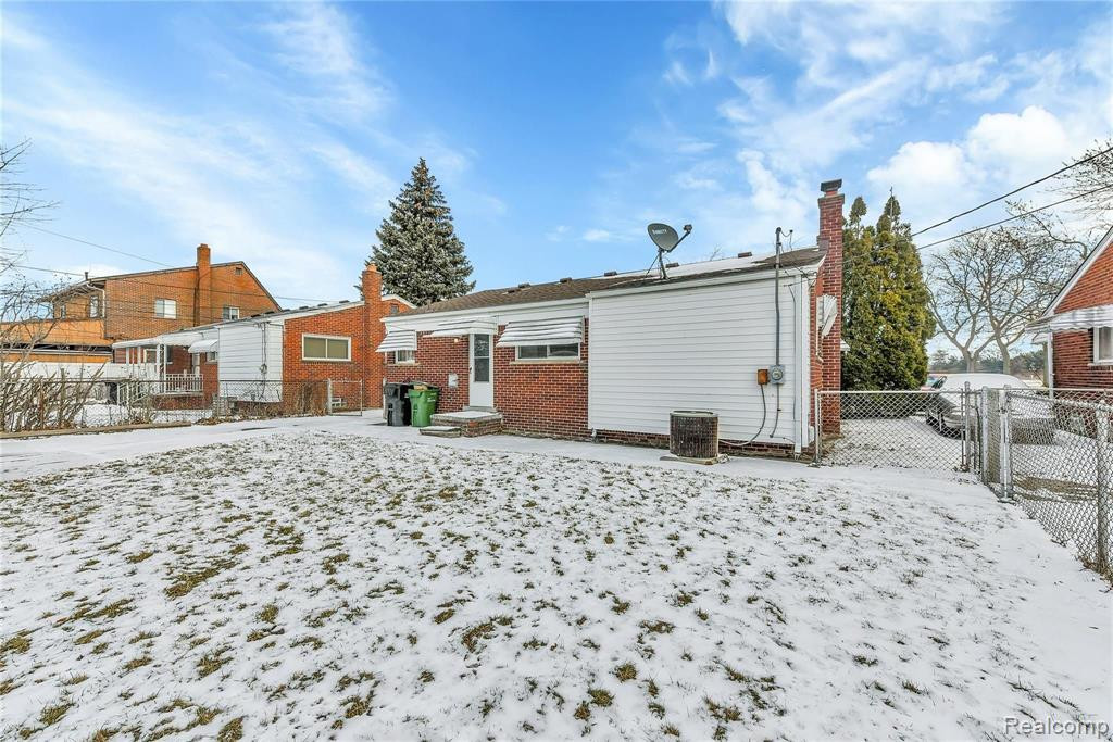 9668 VINE Avenue, Allen Park, MI 48101 — Photo 25