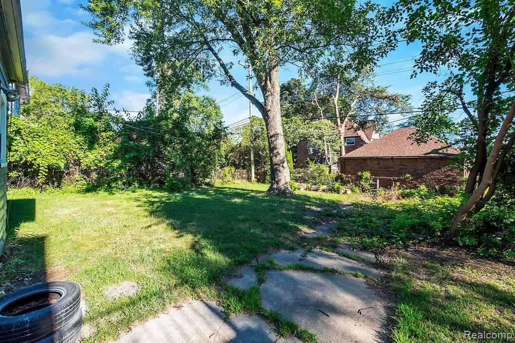 464 W Greendale, Detroit, MI 48203 — Photo 13