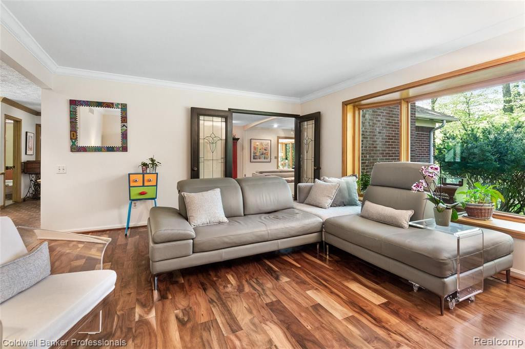5130 LAKE BLUFF Road, West Bloomfield, MI 48323 — Photo 13