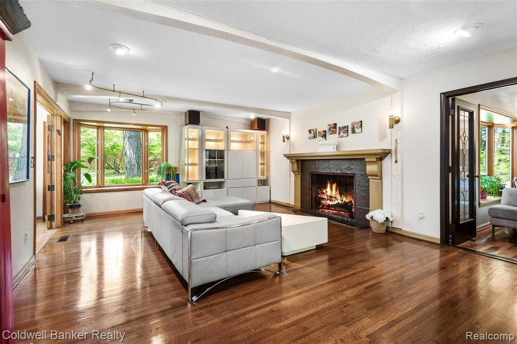 5130 LAKE BLUFF Road, West Bloomfield, MI 48323 — Photo 15