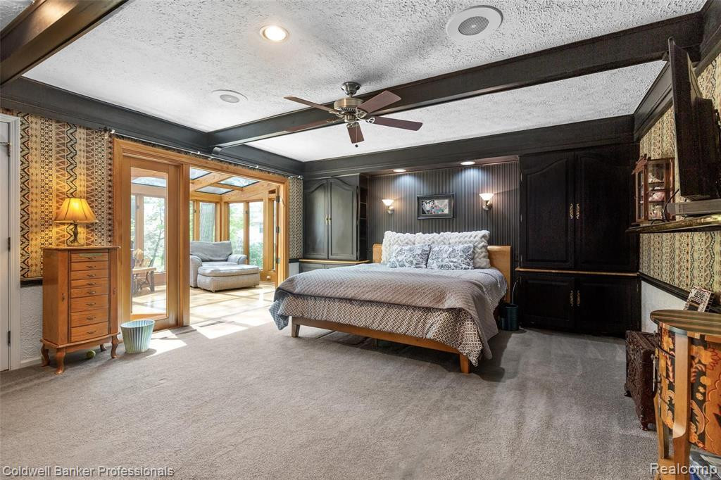 5130 LAKE BLUFF Road, West Bloomfield, MI 48323 — Photo 27