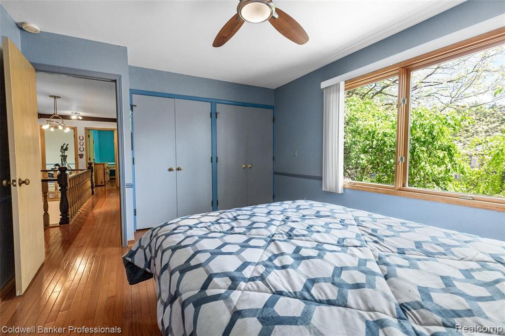 5130 LAKE BLUFF Road, West Bloomfield, MI 48323 — Photo 34