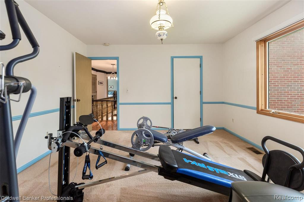 5130 LAKE BLUFF Road, West Bloomfield, MI 48323 — Photo 36