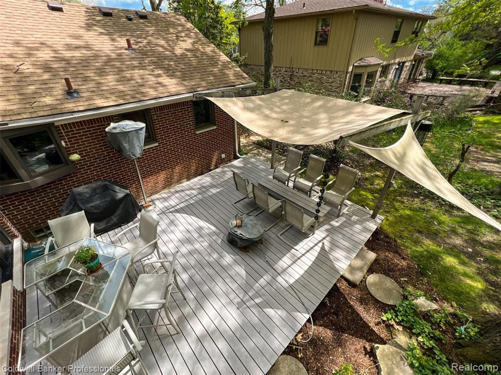 5130 LAKE BLUFF Road, West Bloomfield, MI 48323 — Photo 44