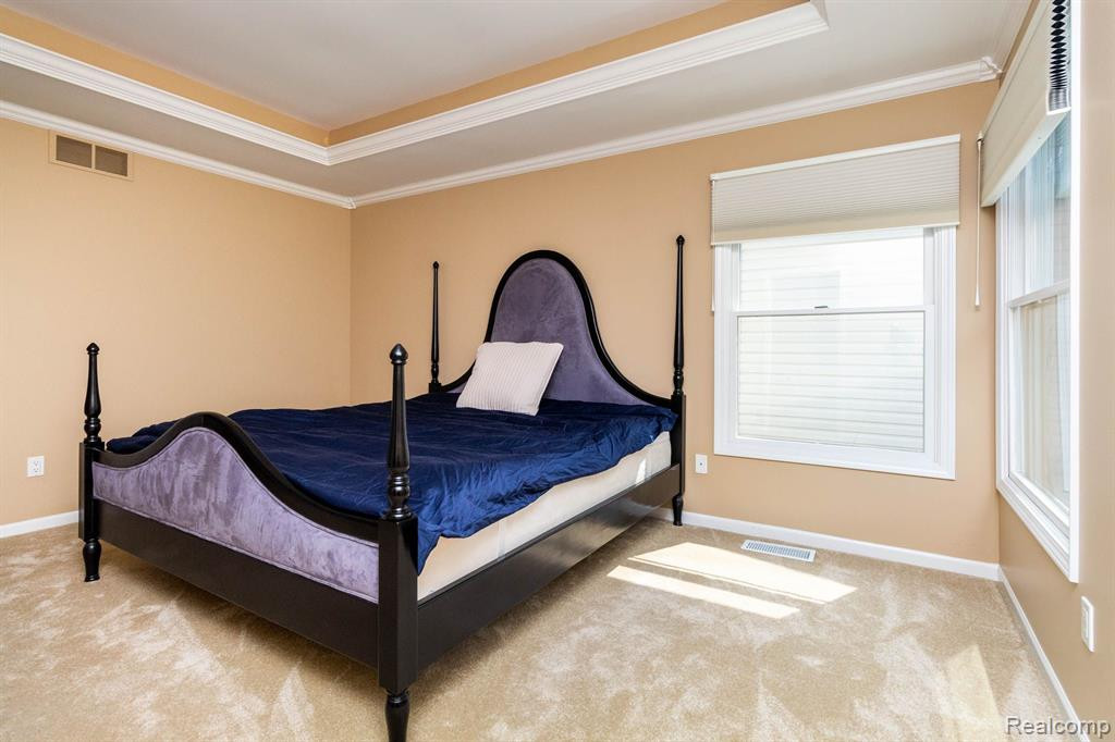 101 LUELLA Avenue, Ann Arbor, MI 48103 — Photo 16