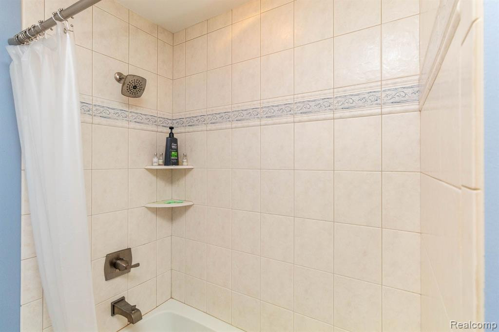 101 LUELLA Avenue, Ann Arbor, MI 48103 — Photo 35
