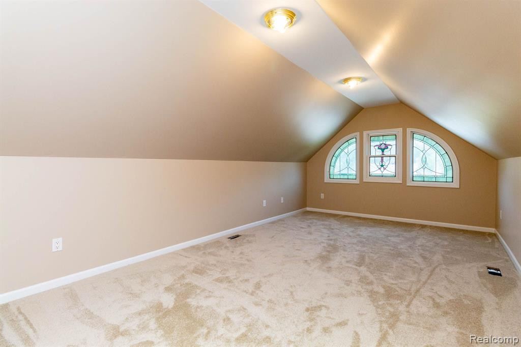 101 LUELLA Avenue, Ann Arbor, MI 48103 — Photo 40