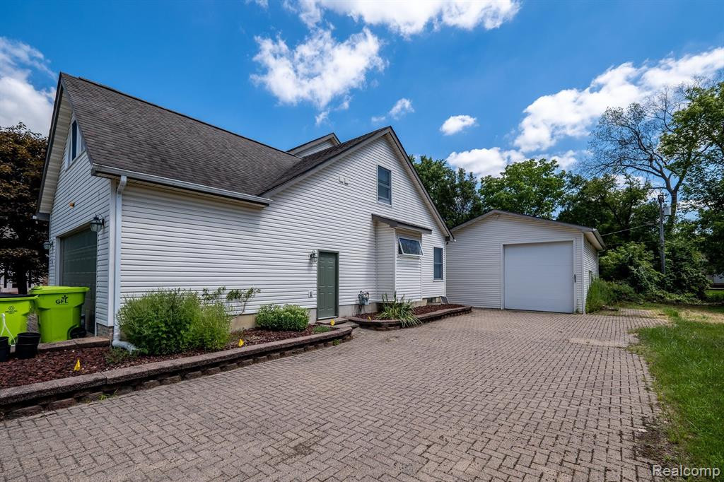 101 LUELLA Avenue, Ann Arbor, MI 48103 — Photo 59