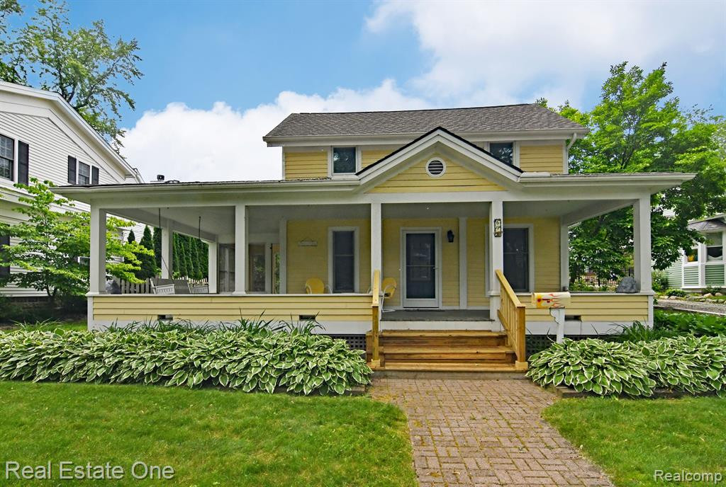 69 S HOLCOMB Road, Clarkston, MI — Photo 6