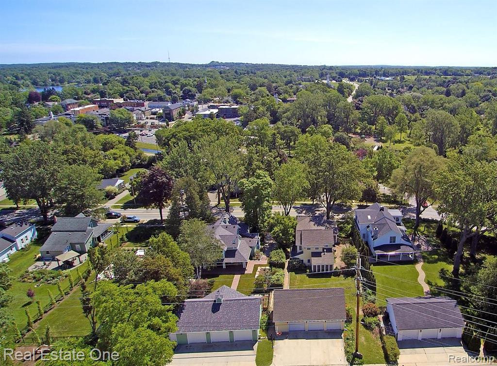 69 S HOLCOMB Road, Clarkston, MI — Photo 13