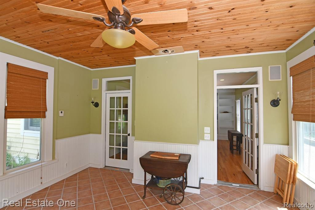 69 S HOLCOMB Road, Clarkston, MI — Photo 35
