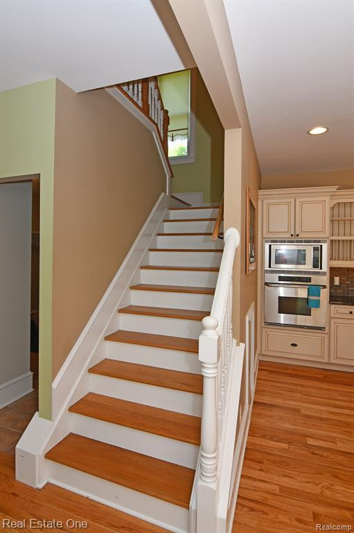 69 S HOLCOMB Road, Clarkston, MI — Photo 41