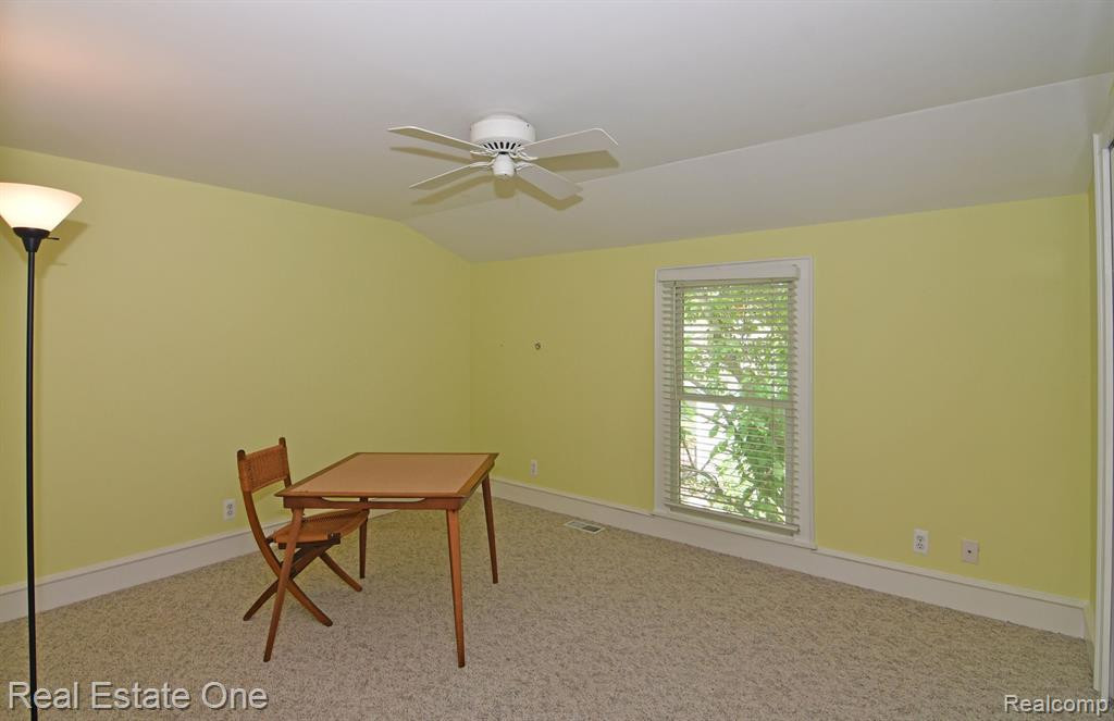 69 S HOLCOMB Road, Clarkston, MI — Photo 52