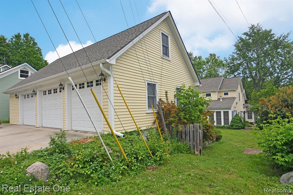69 S HOLCOMB Road, Clarkston, MI — Photo 65