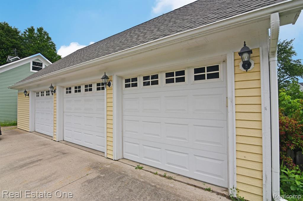 69 S HOLCOMB Road, Clarkston, MI — Photo 66