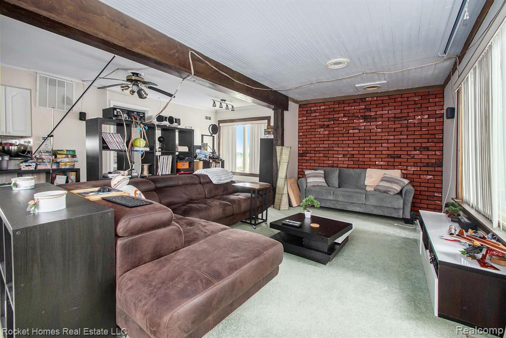 6693 Lakeshore Drive, Newport, MI 48166 — Photo 5
