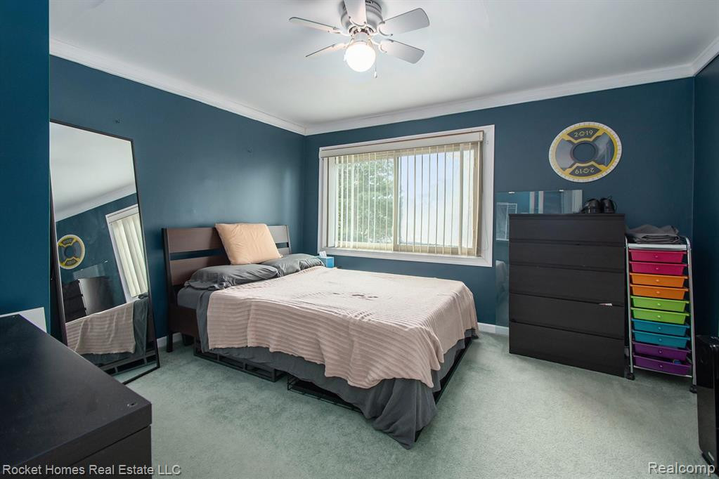 6693 Lakeshore Drive, Newport, MI 48166 — Photo 12