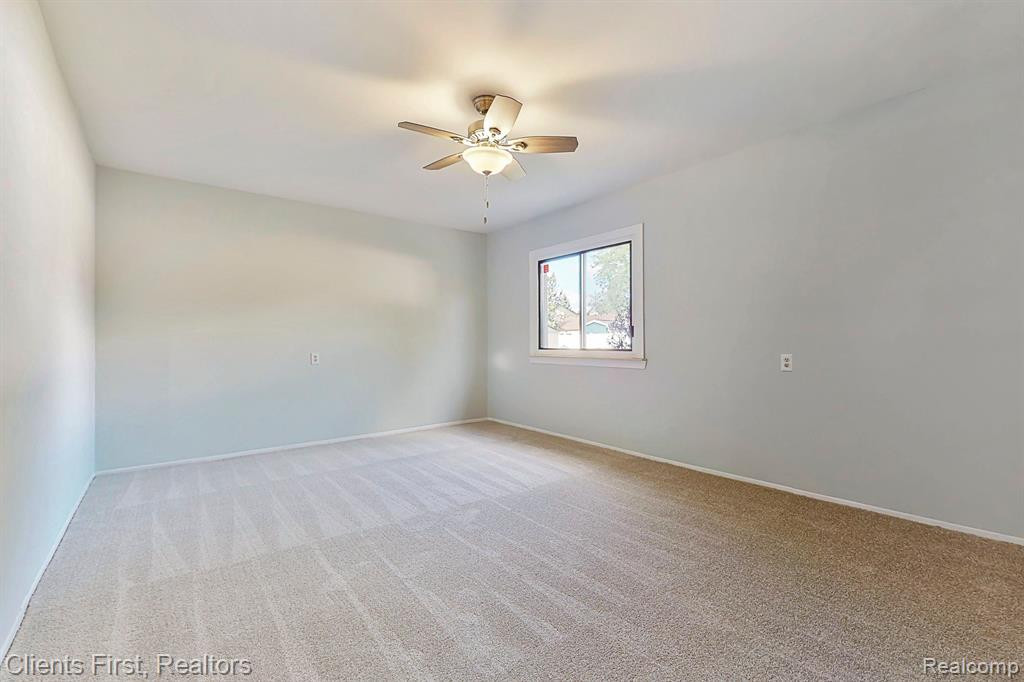 881 QUEENS Way, Canton, MI 48188 — Photo 14