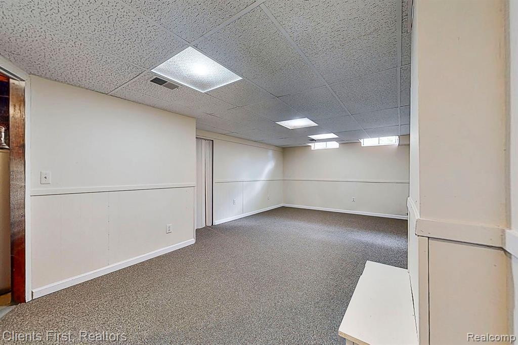 881 QUEENS Way, Canton, MI 48188 — Photo 28