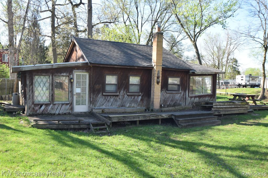 4120 NAVARRA Court, White Lake, MI 48383 — Photo 5