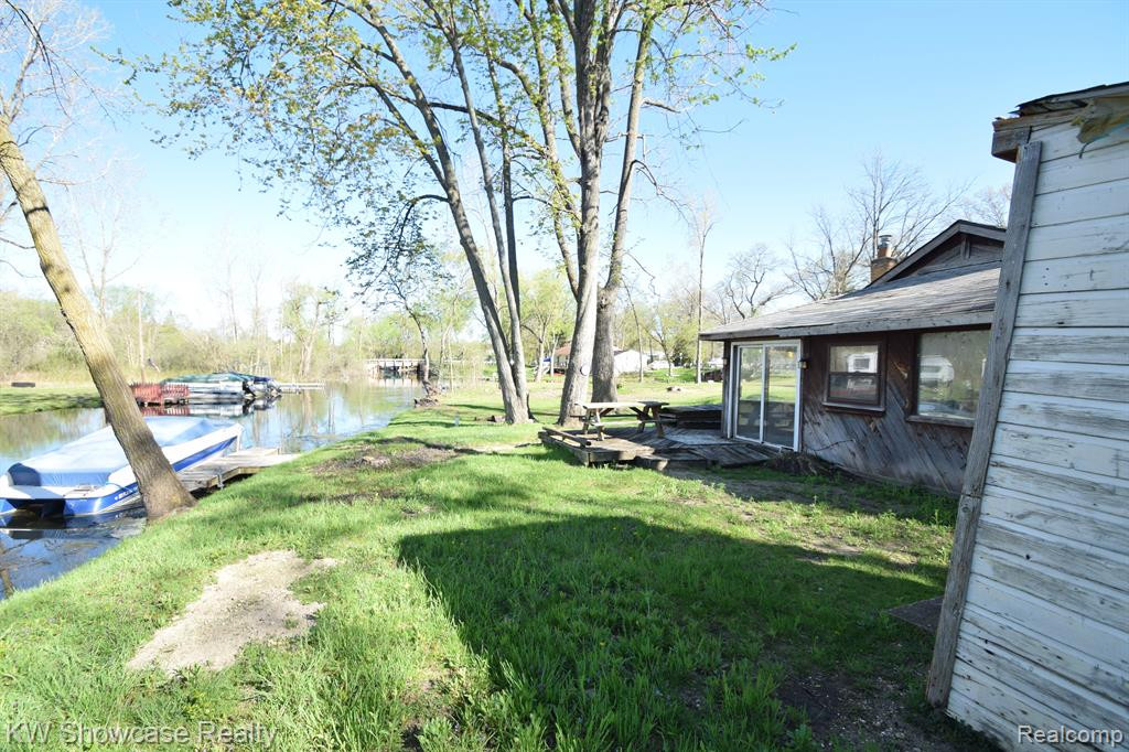 4120 NAVARRA Court, White Lake, MI 48383 — Photo 6