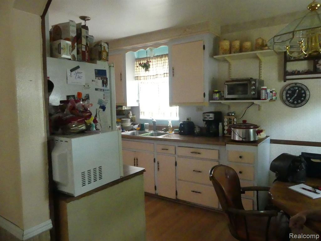 855 JOHN DALY Street, Inkster, MI 48141 — Photo 8