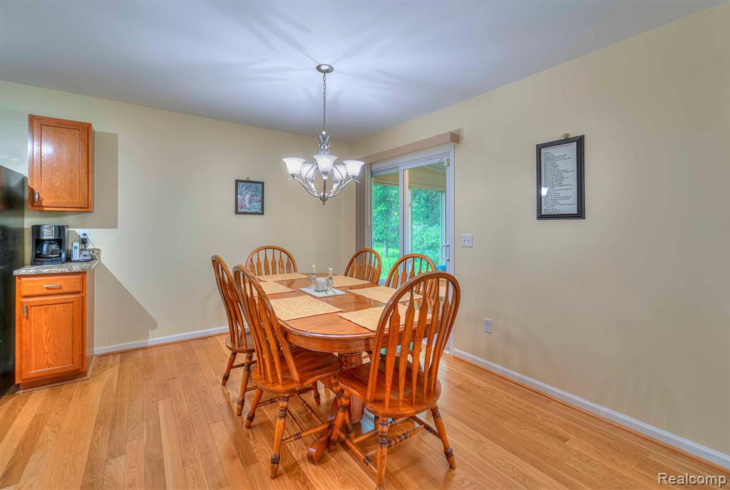 8202 BAYBERRY Court, Dexter, MI 48130 — Photo 15