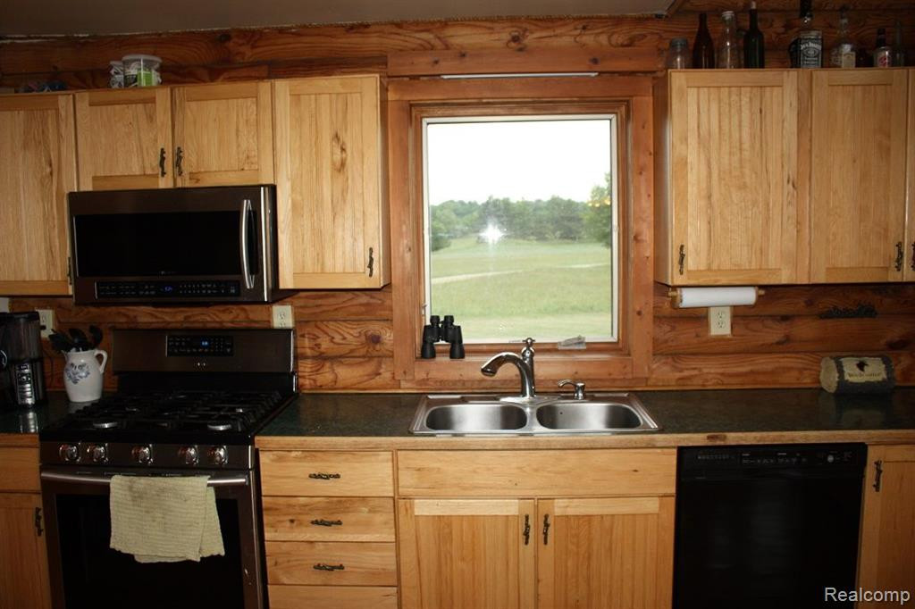 16531 WASHBURN Road, Grass Lake, MI 49240 — Photo 30